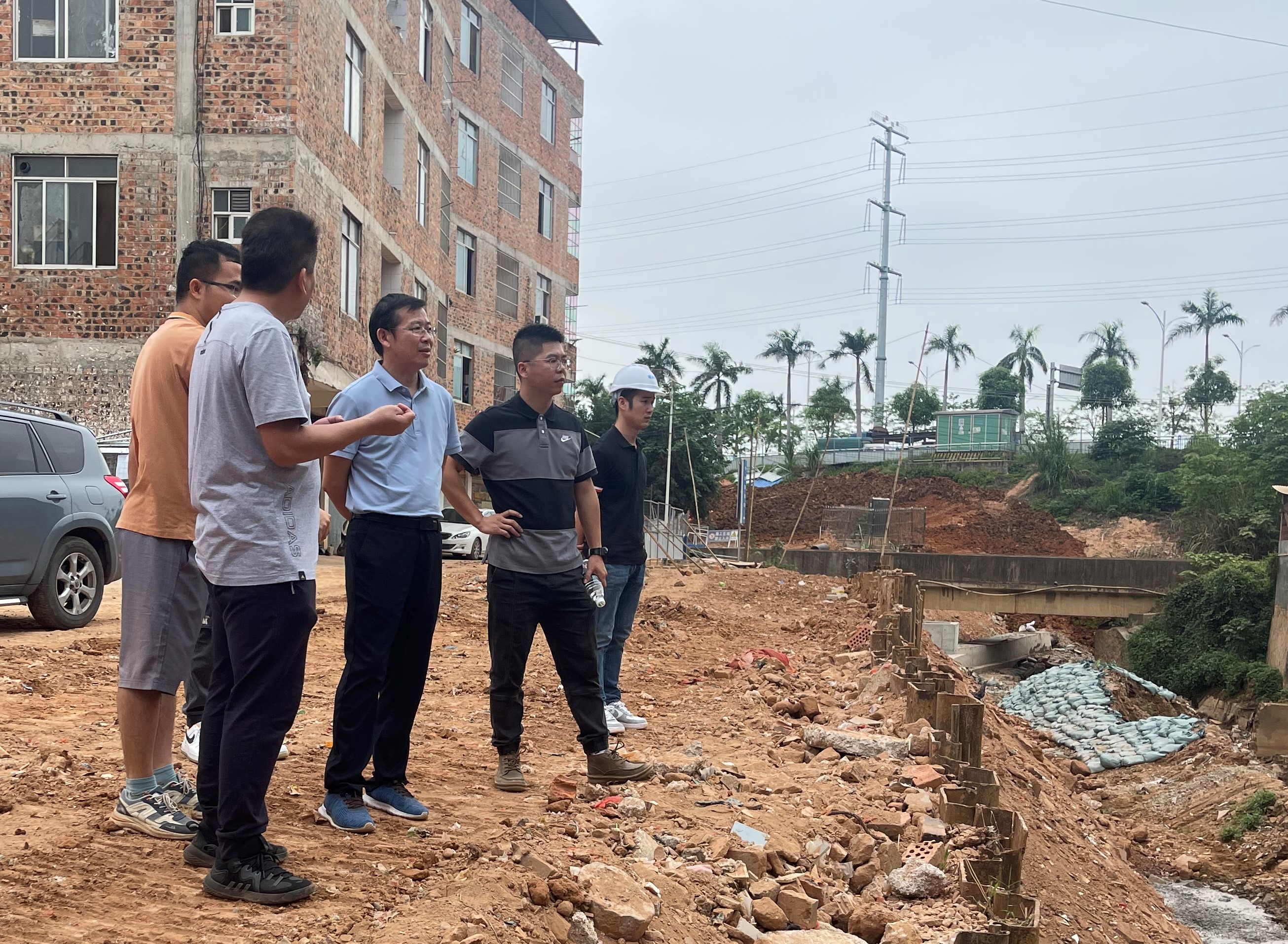 三岸排水渠溢流控制工程提前完工，每日有效截流約3000m3污水