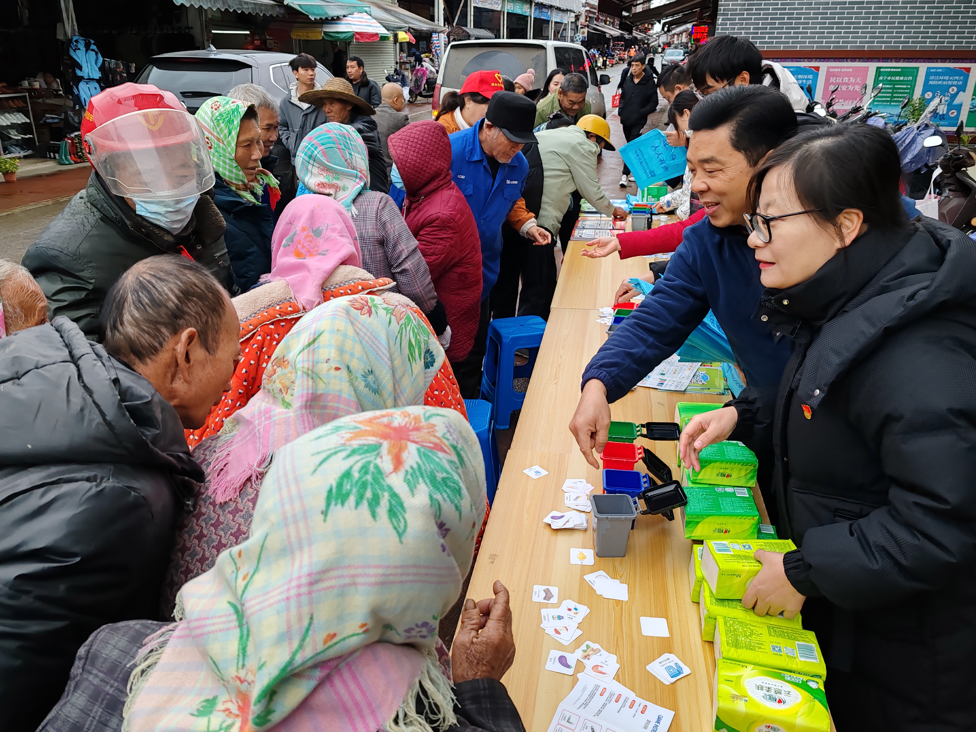 結(jié)對(duì)共建促發(fā)展 走訪服務(wù)暖人心——市排水公司開展2023年在職黨員“走街巷、訪民情、促發(fā)展”活動(dòng)